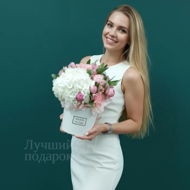 Композиция в коробке &laquo;Благодать&raquo;