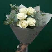 Букет  из белых роз &laquo;Лебёдушка&raquo; 1