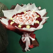 Букет  в форме сердца &laquo;Любовь и коварство&raquo; 1