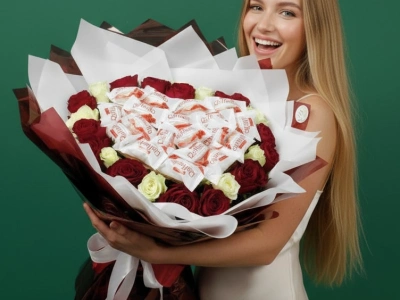 Букет  в форме сердца «Любовь и коварство»