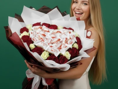 Букет  в форме сердца «Любовь и коварство»