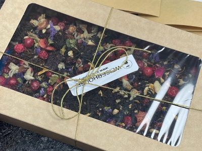 Чай WEISERHAUSE в подарочной коробке большой