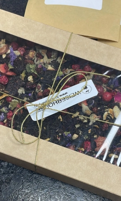 Чай WEISERHAUSE в подарочной коробке большой