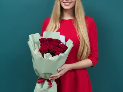 Букет из красной розы «Парижанка»