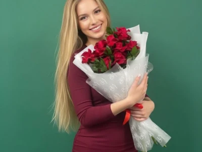 Букет из французской розы «Алёнка