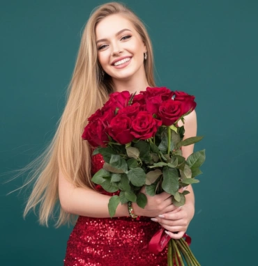 Красные розы «Бархат»