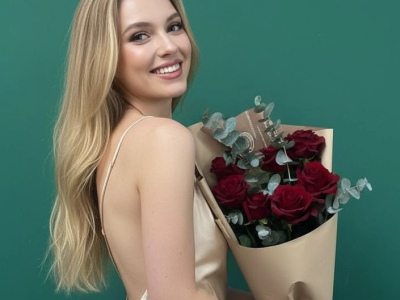 Букет из красной розы  «Ева»