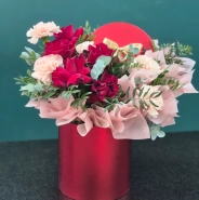 Композиция в шляпной коробке &laquo;Чародейка&raquo; 4