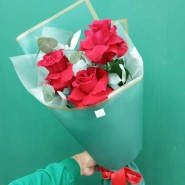 Букет из красных роз &laquo;Заря&raquo; 2