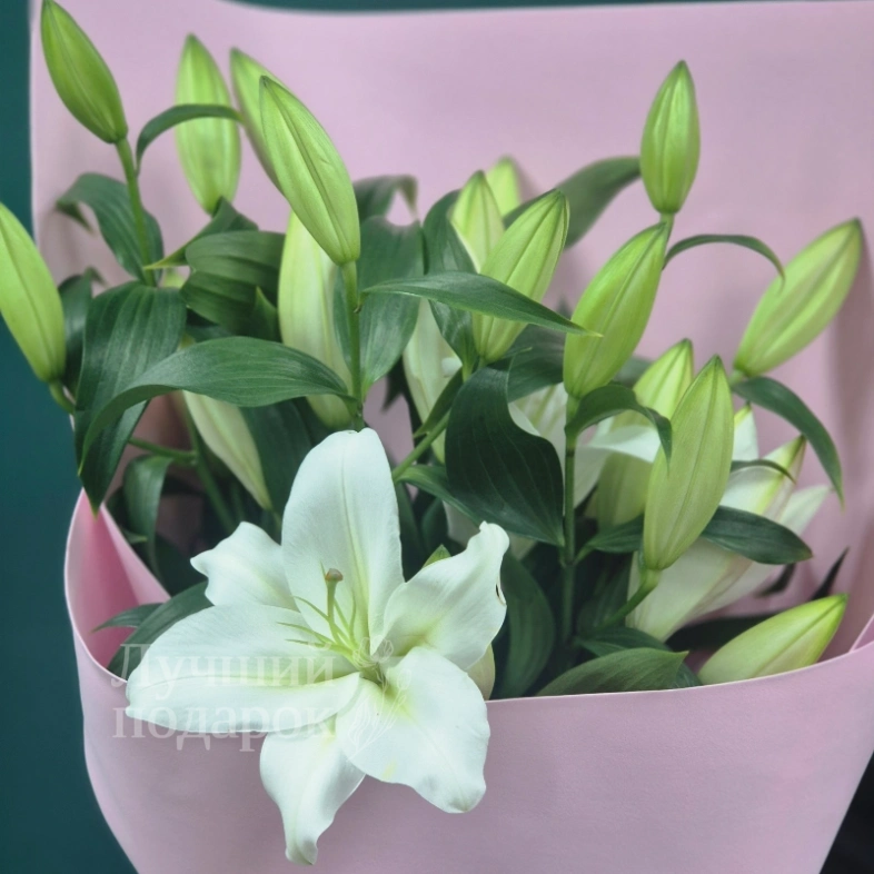 Букет из лилий &laquo;Ароматный мир&raquo;