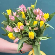 Букет из тюльпанов &laquo;Птичий гомон" 4