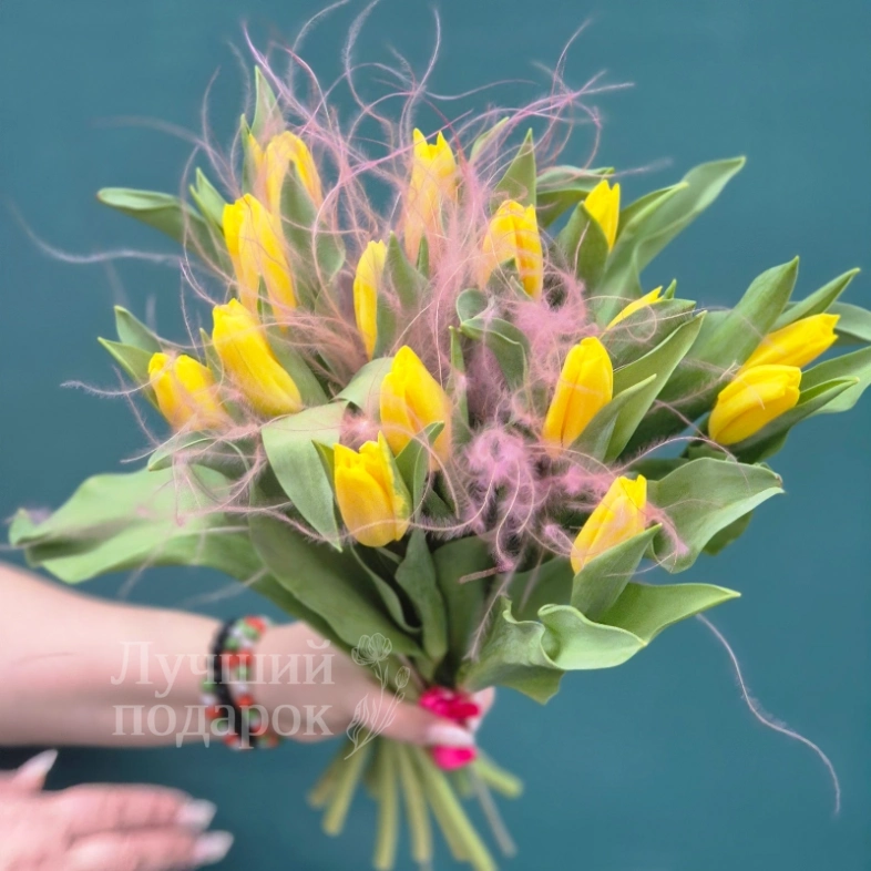 Букет из тюльпанов &laquo;Весенняя дымка&raquo;