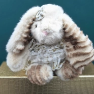 Мягкая игрушка зайка &laquo;Марта&raquo; 1